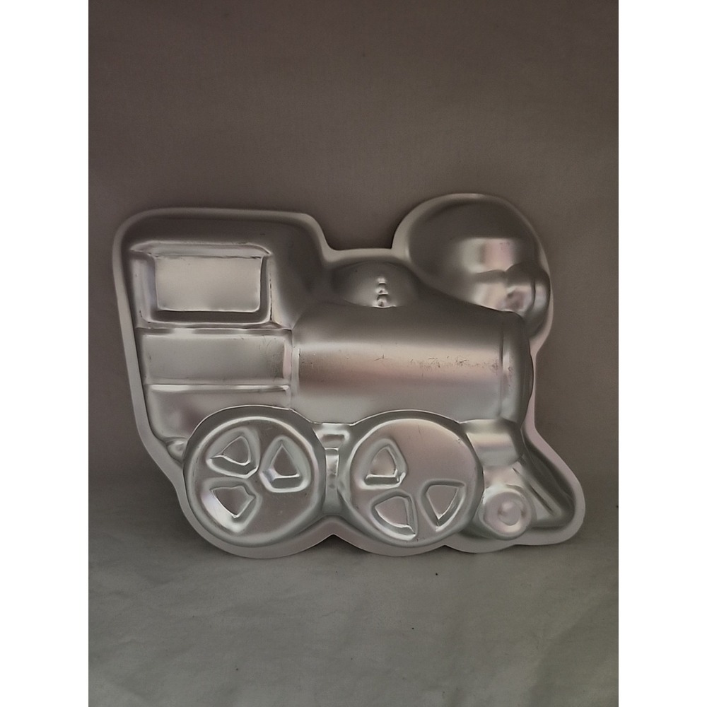 Wilton Vintage Aluminum Cake Pan Train Mold 1975‎